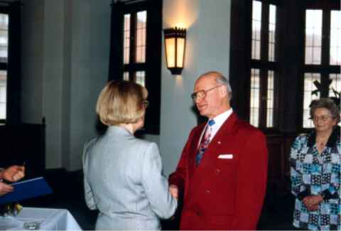 Gudrun Grieser Oberbürgermeisterin der Stadt Schweinfurt Ehrenzeichen des Bayerischen&nbsp;Ministerpräsidenten für Verdienste im Ehrenamt.