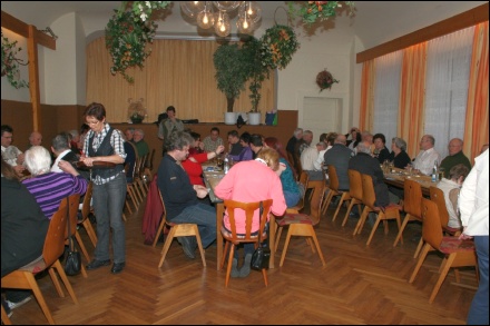 Schlachtschüssel Gasthaus Vier Jahreszeiten Forst 2010