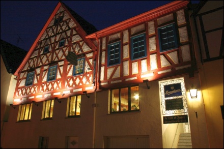 Schlachtschüssel Gasthaus Vier Jahreszeiten Forst 2010