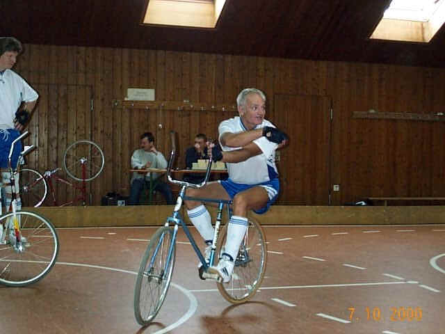 Auf dem Fahrrad Herbert Leibold
